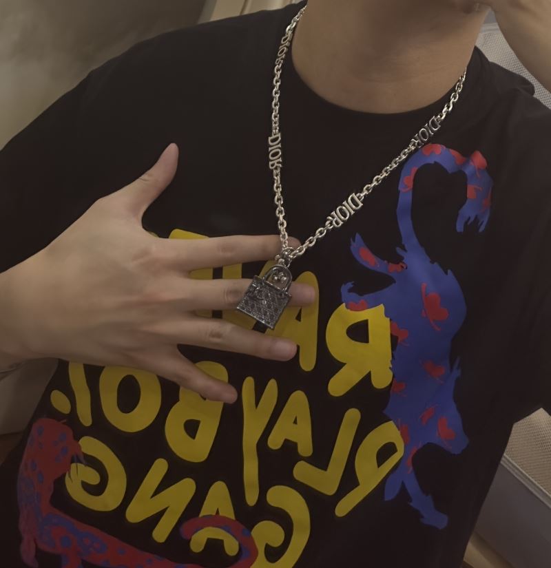 chr1st1an D10r necklaces